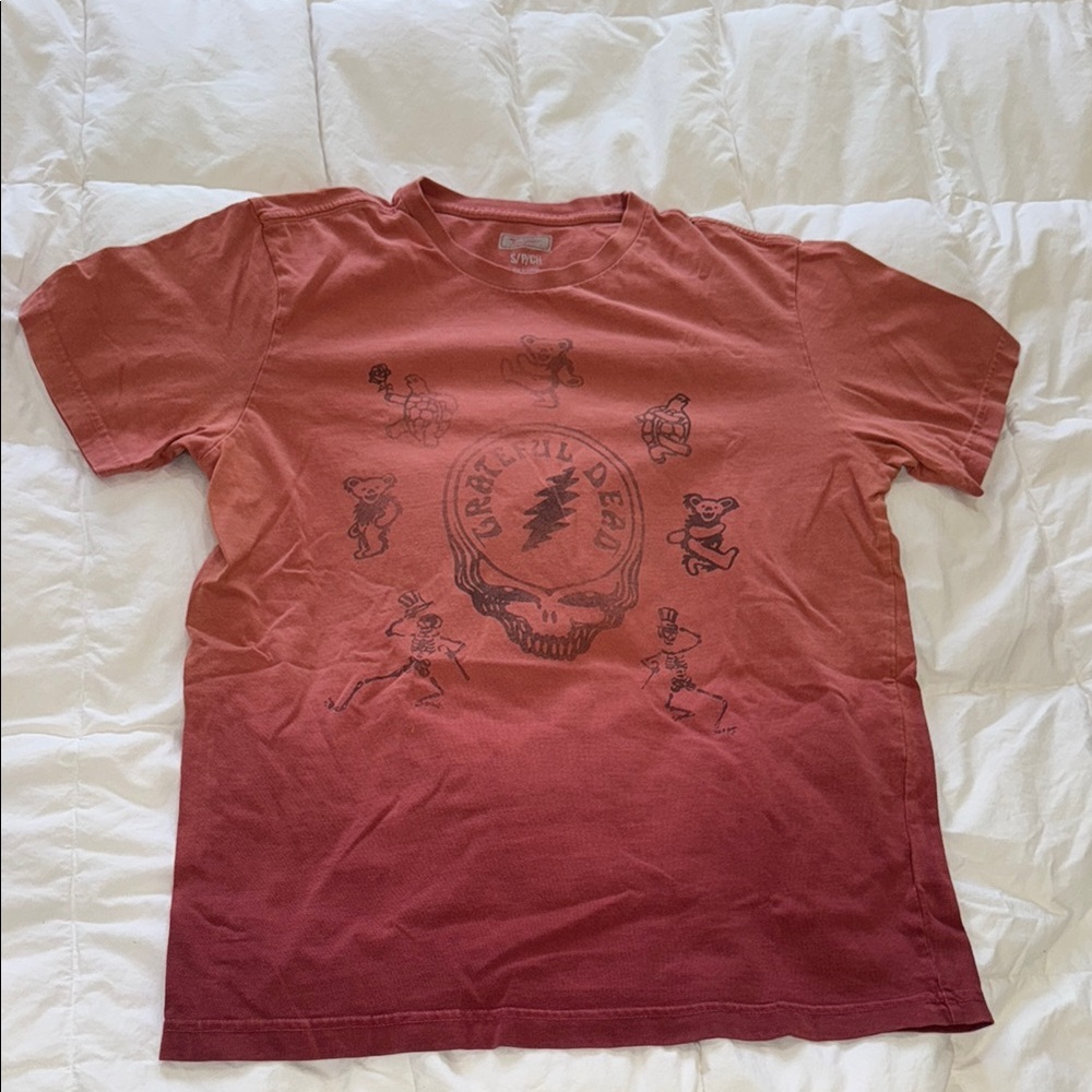 Grateful Dead Men's Red Graphic T-Shirt